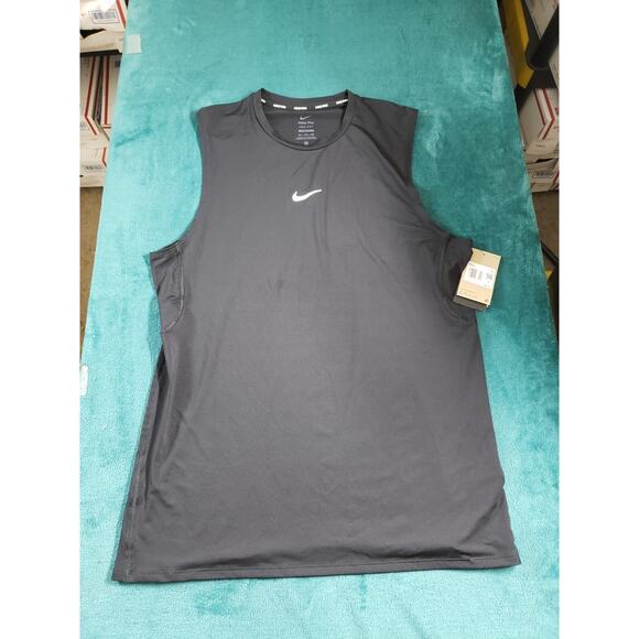 Nike Pro Tank Top Size 2XL XXL Mens Black Sleeveless Slim Race day Running NWT - Picture 2 of 9